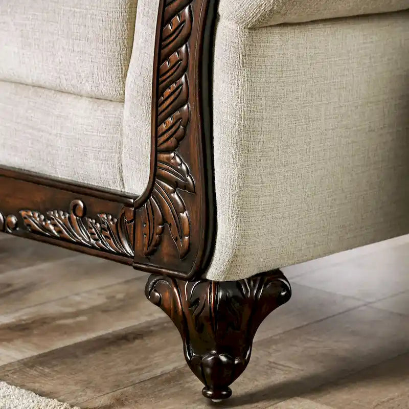 Traditional-style chenille-upholstered sofa with rolled arms (cream)