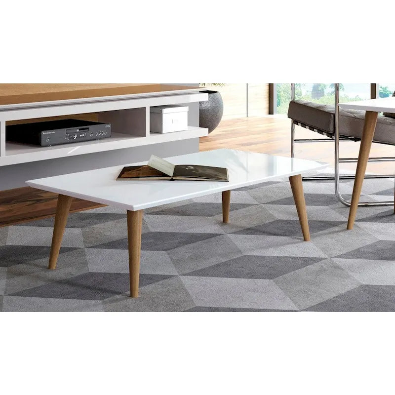 44,50 cm hoher rechteckiger Couchtisch mit ausgestellten Beinen