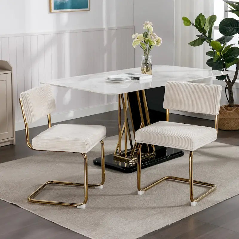 Chaises de salle à manger modernes avec piètement métallique doré, chaises de cuisine d'appoint sans accoudoirs avec capitonnage à canaux, ensemble de 2
