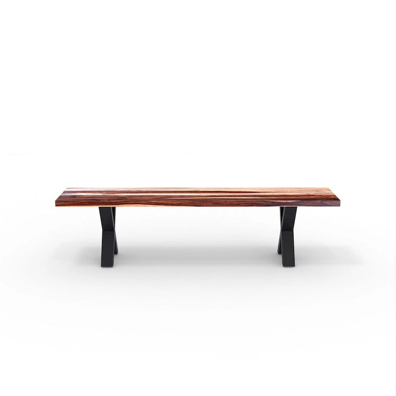 Bank aus naturbelassenem Holz